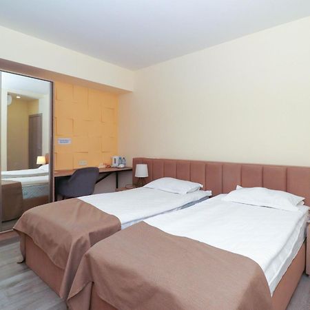 Mandarin Hotel Yerevan Luaran gambar
