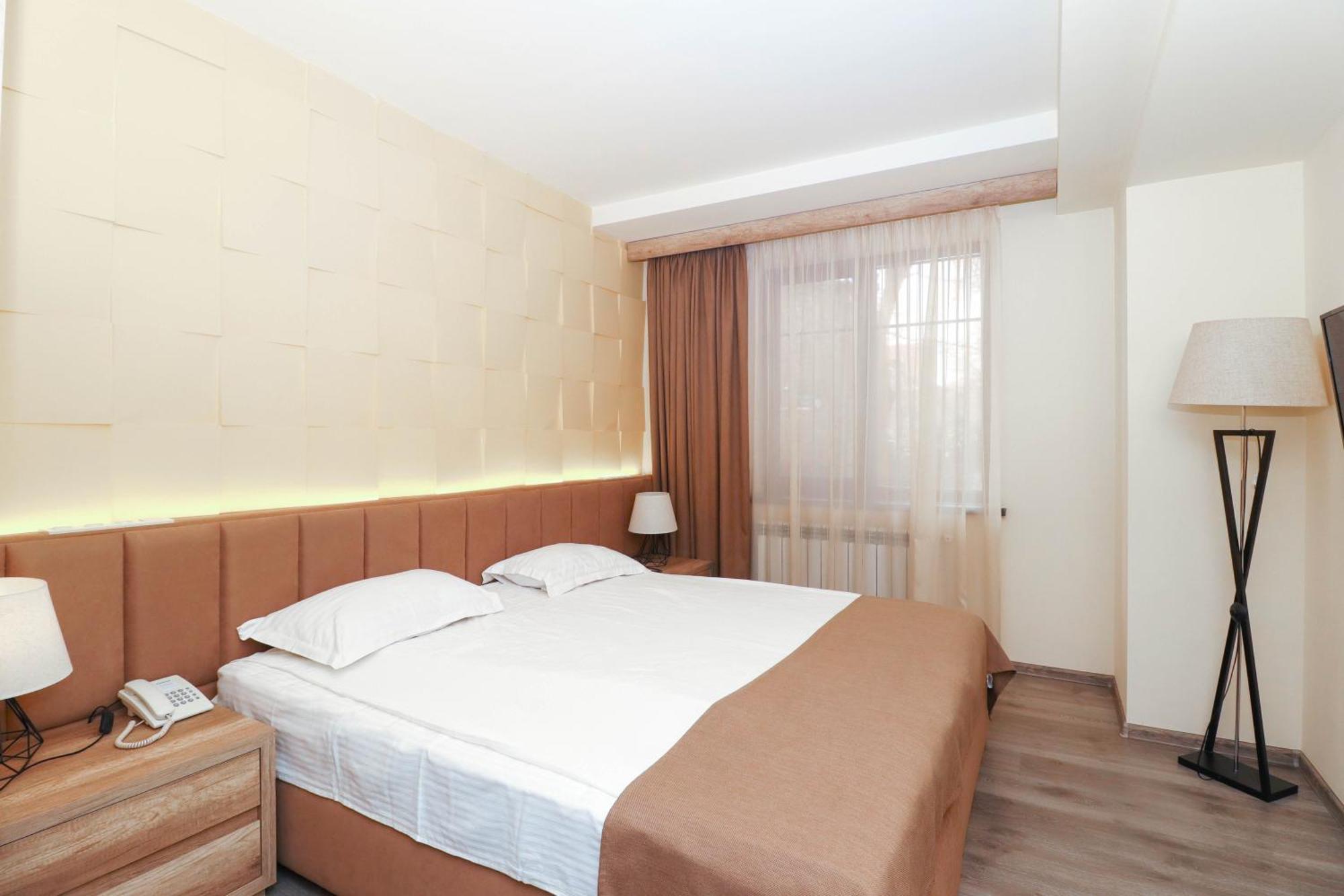 Mandarin Hotel Yerevan Luaran gambar